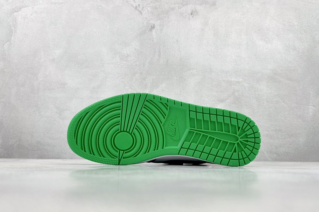 JordanAJ1RetroHighOG黑绿脚趾#原鞋原楦头纸板开发确保原汁原味完美呈现一代版型1:1鞋