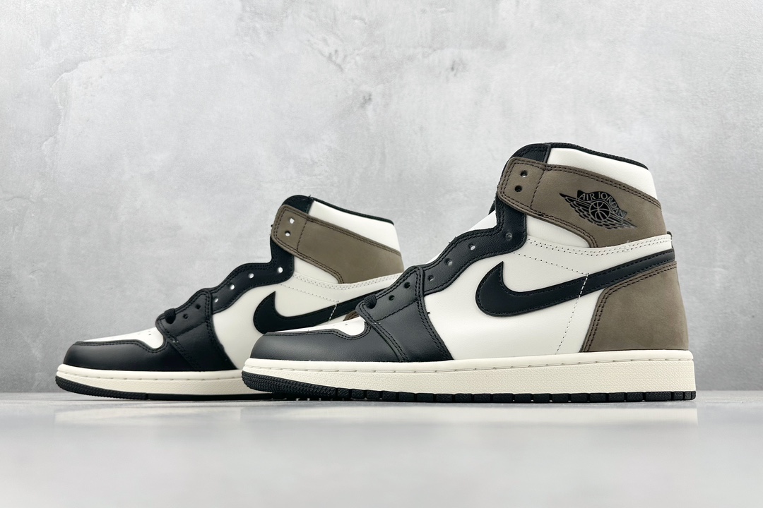 JordanAJ1RetroHighOG摩卡#原鞋原楦头纸板开发确保原汁原味完美呈现一代版型1:1鞋头弧