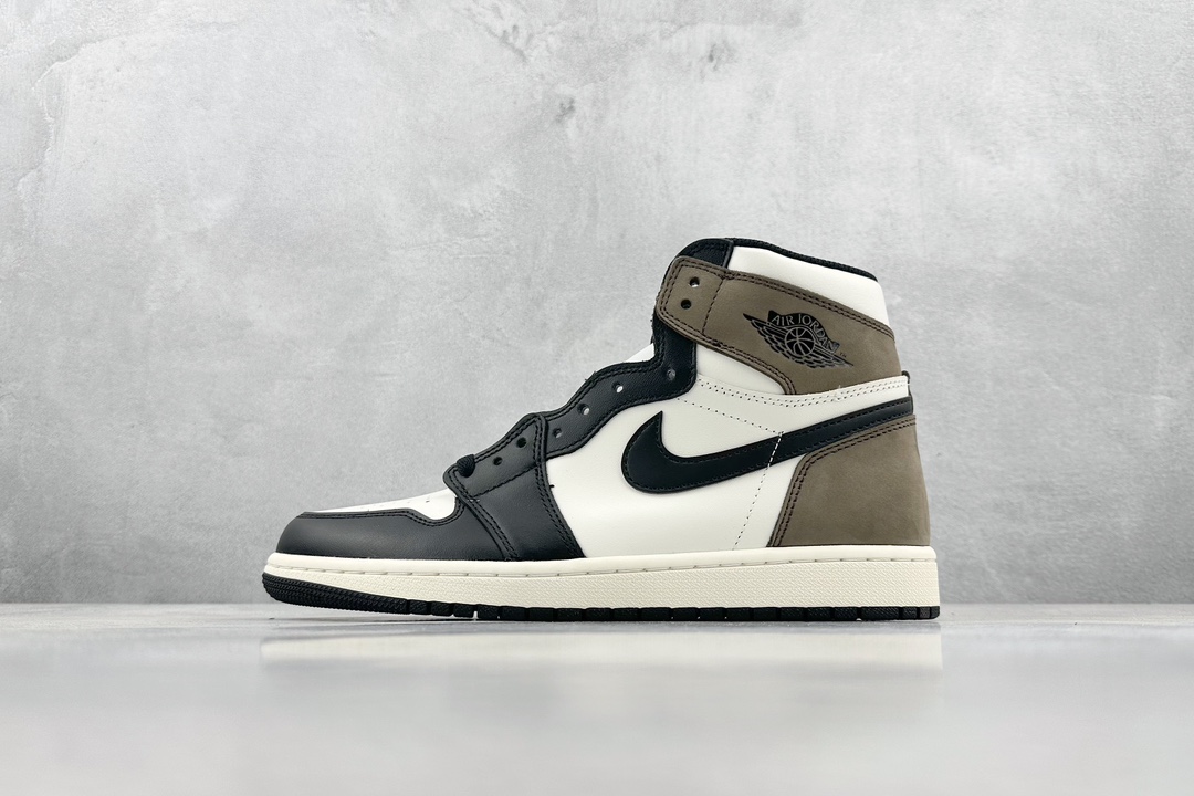 JordanAJ1RetroHighOG摩卡#原鞋原楦头纸板开发确保原汁原味完美呈现一代版型1:1鞋头弧