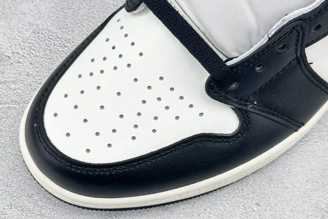 JordanAJ1RetroHighOG摩卡#原鞋原楦头纸板开发确保原汁原味完美呈现一代版型1:1鞋头弧