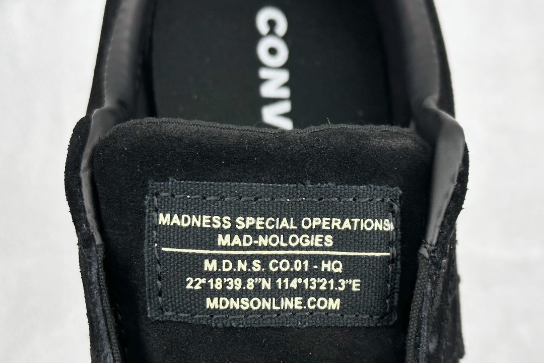 160  余文乐品牌再度联名 MADNESS x Converse One Star  一星低帮硫化百搭板鞋板鞋 161027c