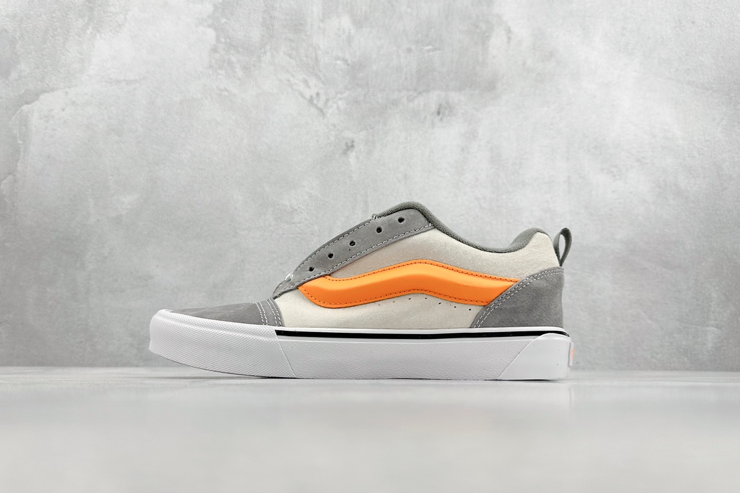 150  Vans Classics Knu Skool 面包鞋 范斯官方 拼接款