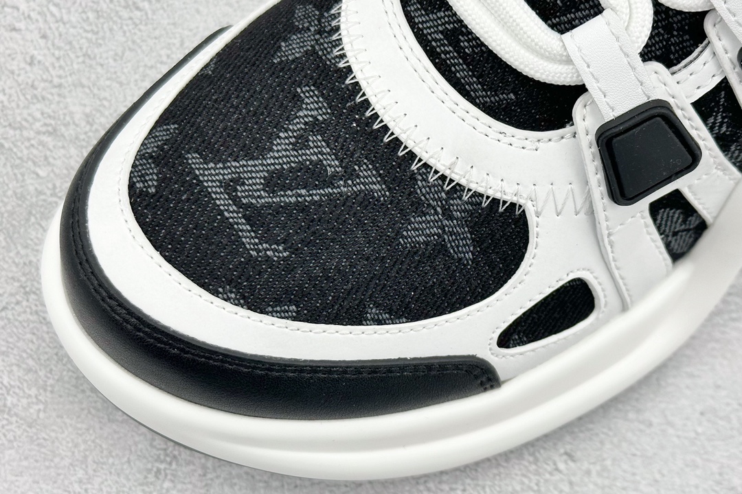 550 驴牌Louis Vuitton Archlight Sneakers LV Archlight 老爹鞋