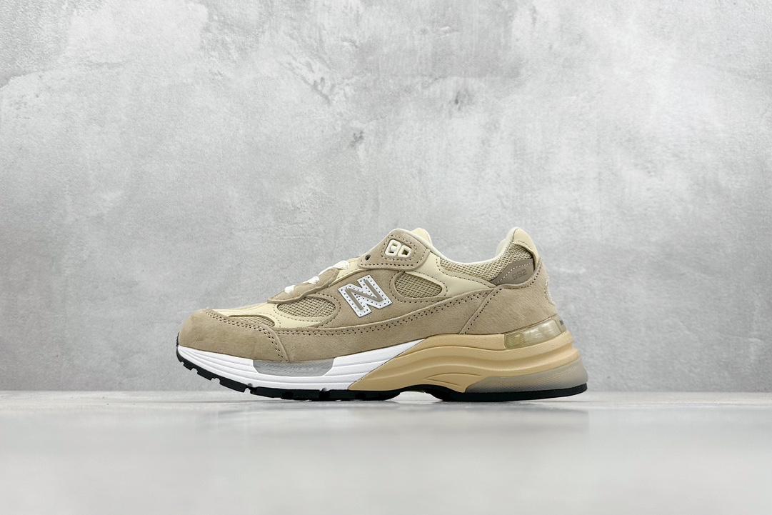 220  R New Balance 992 复古风格 M992TN