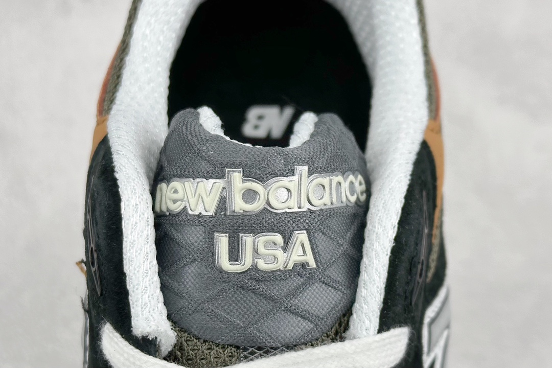 220  R版 New Balance 新百伦  复古休闲跑步鞋 M990BB3
