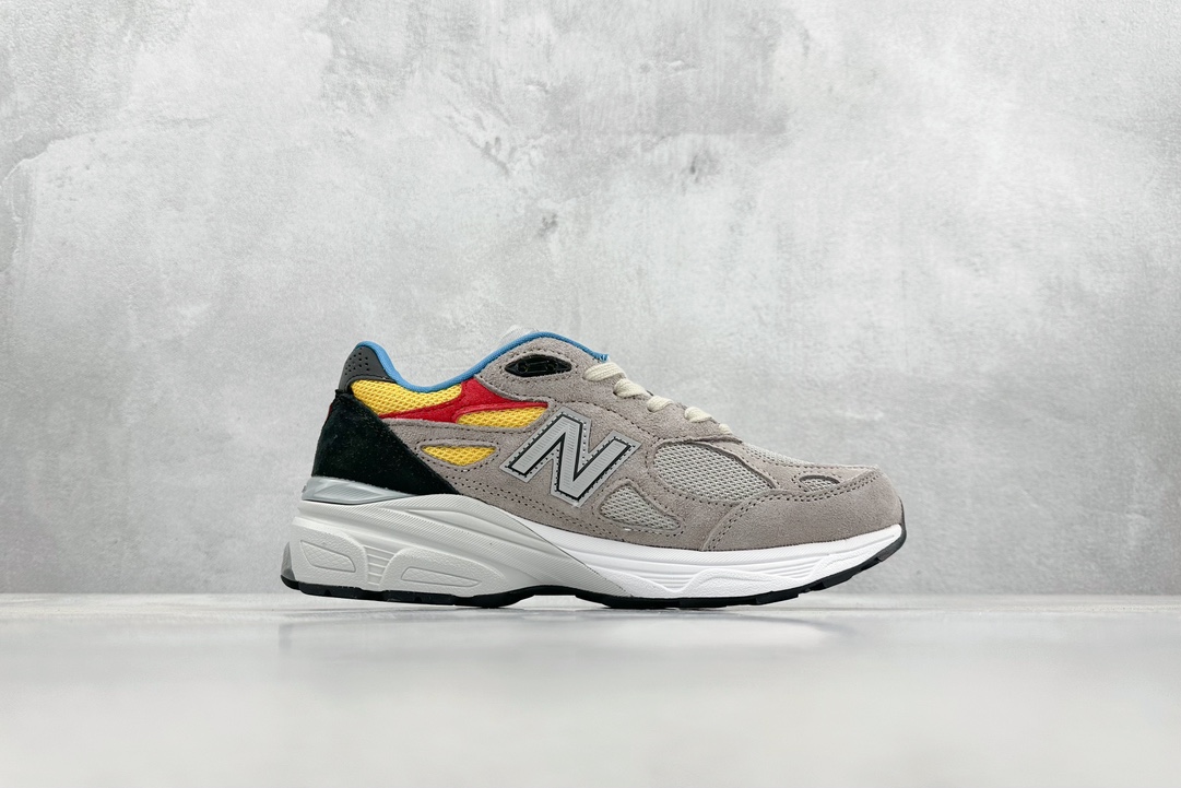 220  R版 New Balance 新百伦  复古休闲跑步鞋 M990TS3