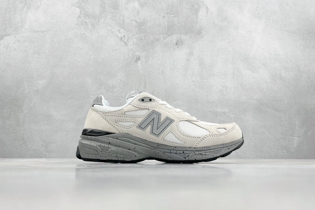 220  R版 New Balance 新百伦  复古休闲跑步鞋 M990BY3