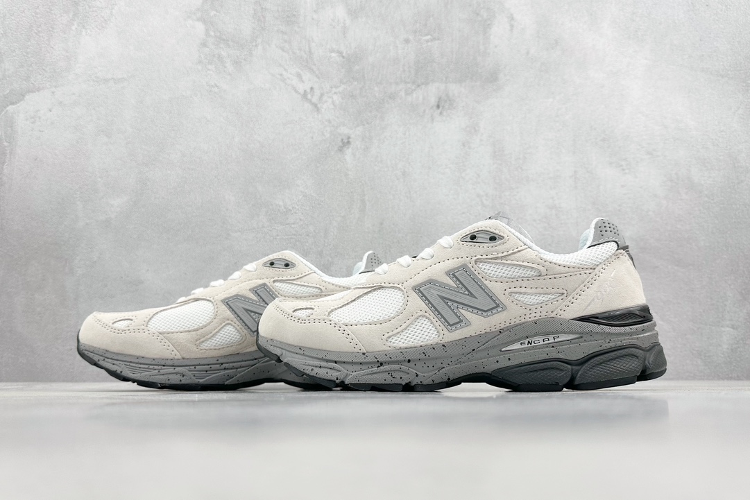 220  R版 New Balance 新百伦  复古休闲跑步鞋 M990BY3