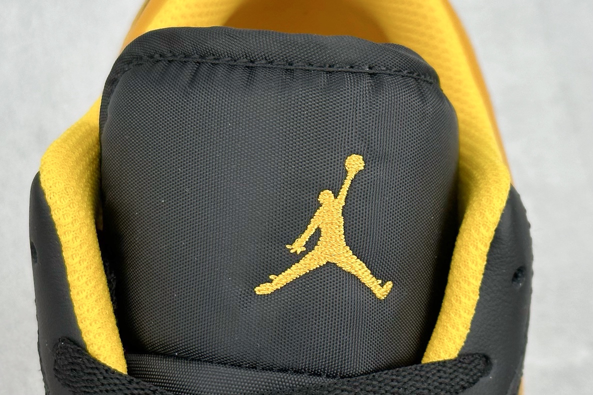 AirJordan1Low黑橙AJ1乔1低帮休闲板鞋同步官方配色市场唯一独家头层皮打造原鞋原档案开发原厂