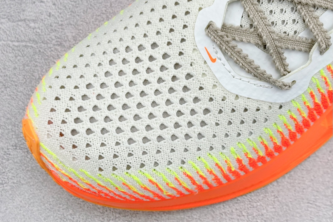 240 Nike ZoomX Vaporfly NEXT%3 减震马拉松跑步鞋  DV4129-101