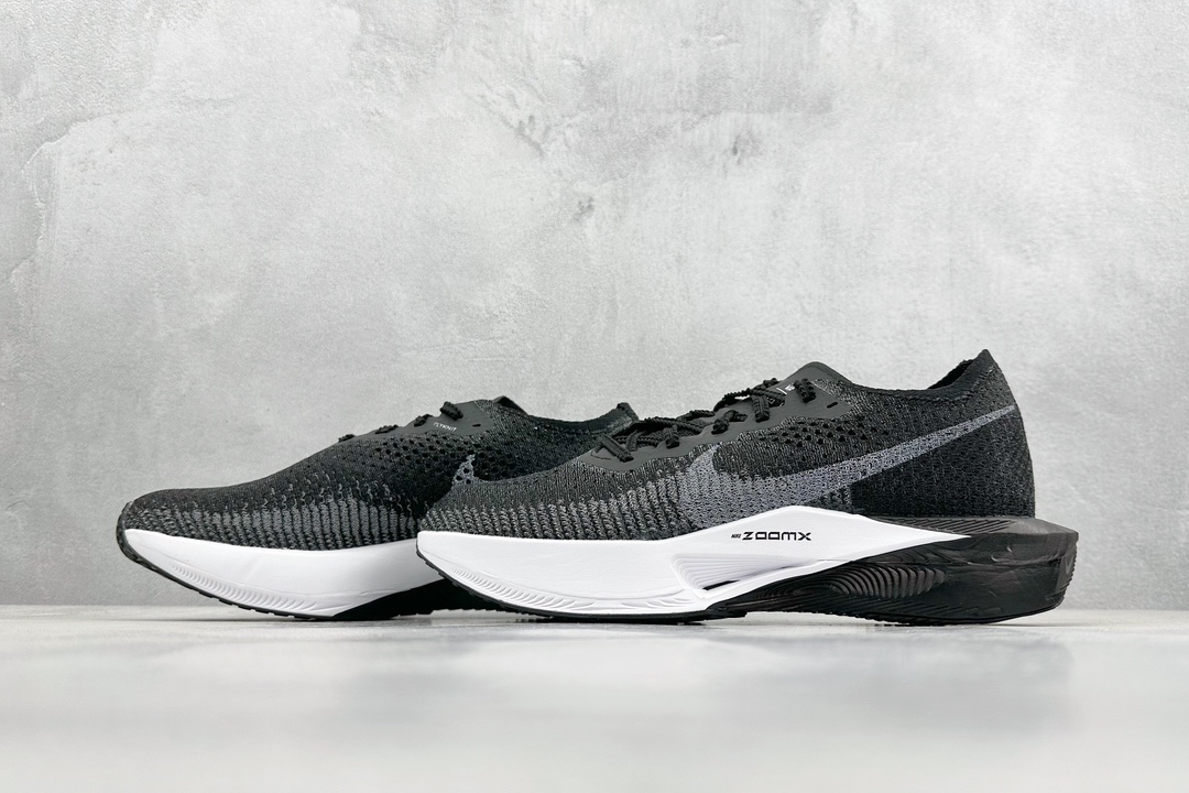 240 Nike ZoomX Vaporfly NEXT%3 减震马拉松跑步鞋 DV4129-700