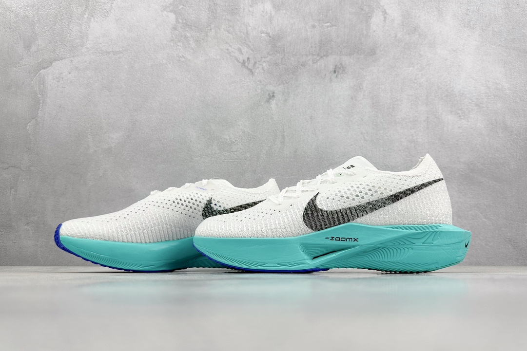 240 Nike ZoomX Vaporfly NEXT%3 减震马拉松跑步鞋 DV4129-102