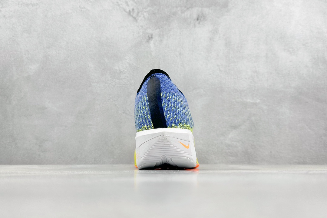 240 Nike ZoomX Vaporfly NEXT%3 减震马拉松跑步鞋 DV4129-600