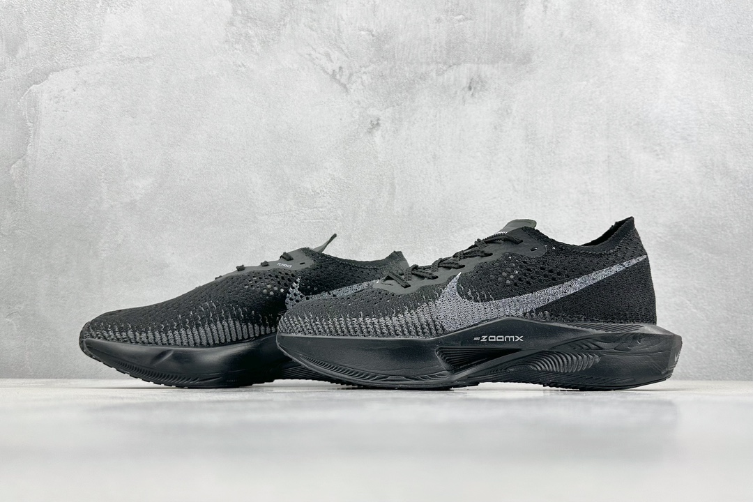 240 Nike ZoomX Vaporfly NEXT%3 减震马拉松跑步鞋 DV4129-001