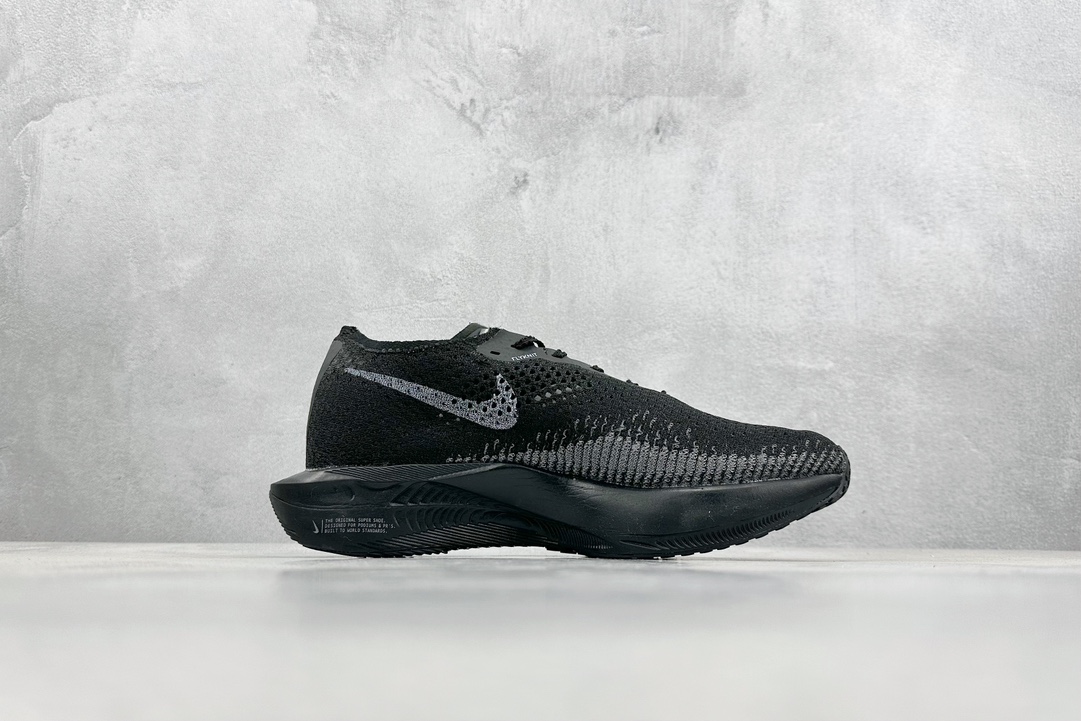 240 Nike ZoomX Vaporfly NEXT%3 减震马拉松跑步鞋 DV4129-001