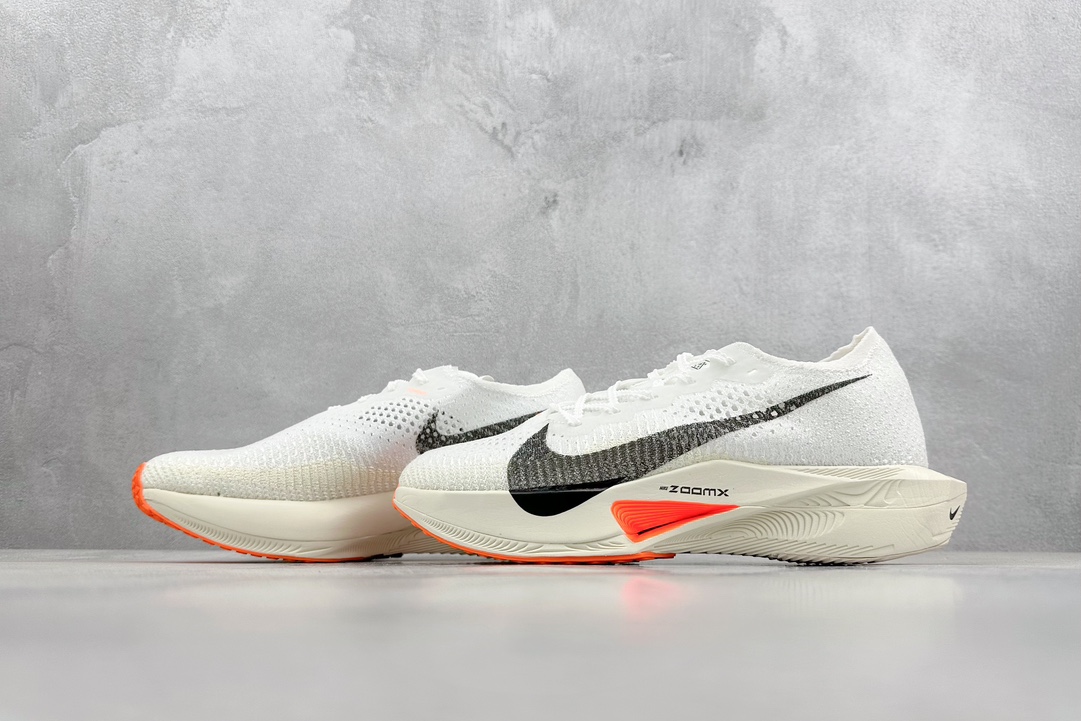 240 Nike ZoomX Vaporfly NEXT%3 减震马拉松跑步鞋 DX7957-100