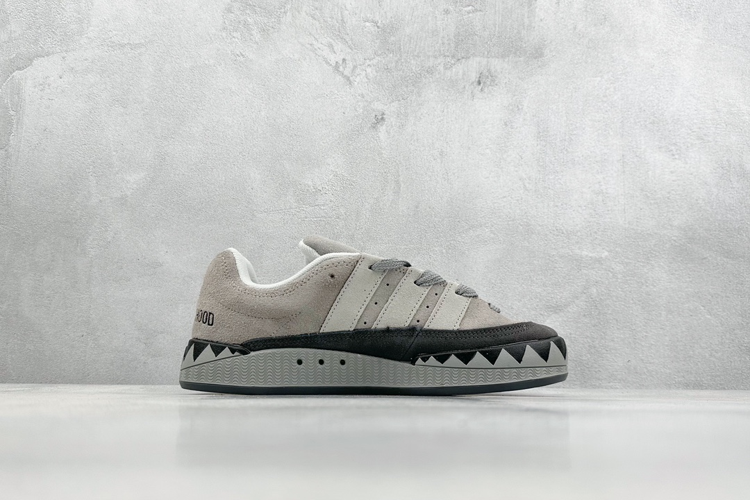 170  XL版 Adidas Adimatic Low 马蒂奇系列低帮 复古鲨鱼面包鞋运动休闲滑板板鞋  HP6771