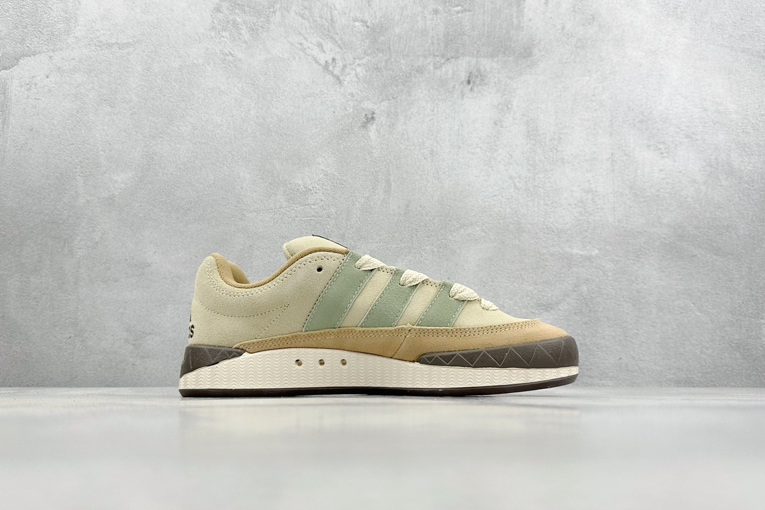 170  XL版 Adidas Adimatic Low 马蒂奇系列低帮  IG6022