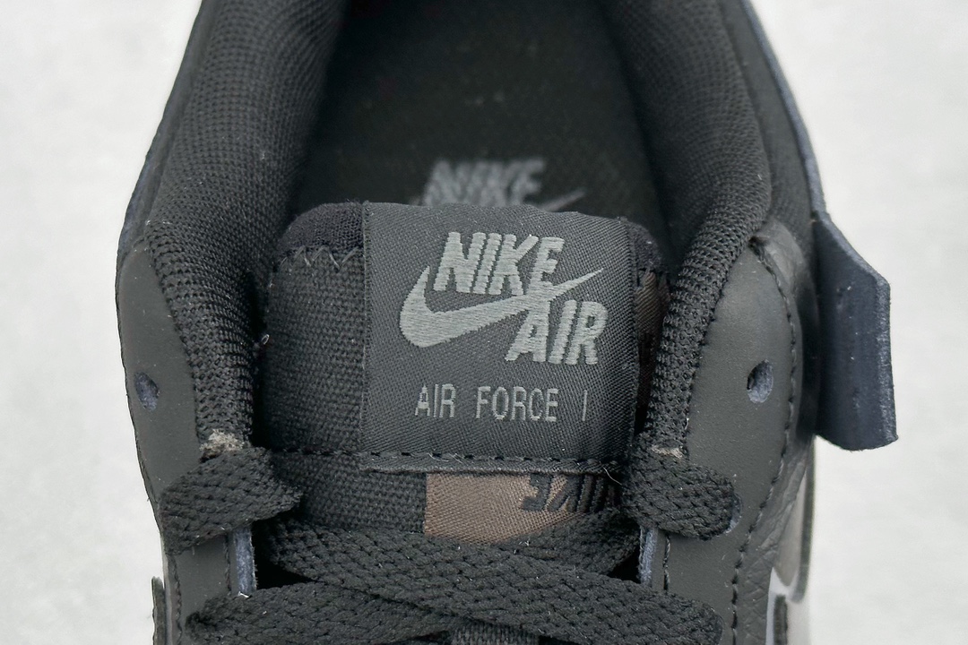 200 Nike Air Force 1 Low 07 Shadow 马卡龙 ”Triple Black” 黑武士 FB7582-001