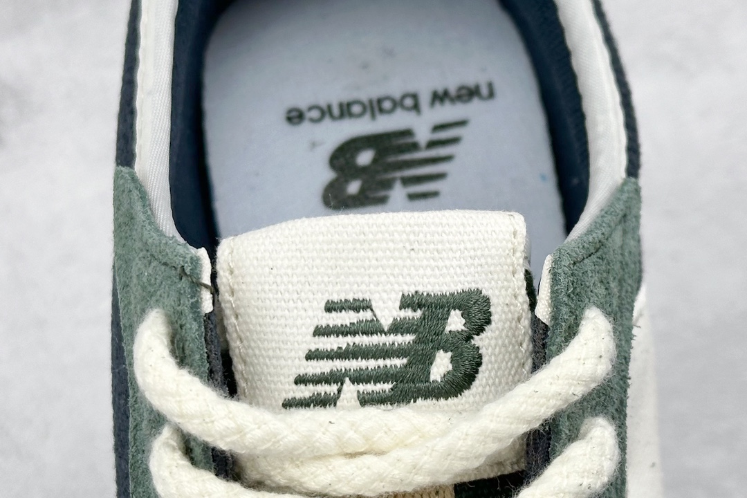 150  New Balance MS327 复古休闲运动慢跑鞋 U327WVD