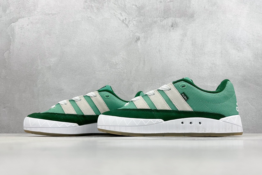 170  XL版 Adidas Adimatic Low 马蒂奇系列低帮 复古鲨鱼面包鞋运动休闲滑板板鞋  HQ6908