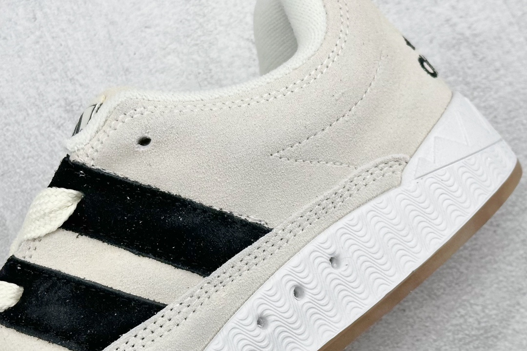 170  XL版 Adidas Adimatic Low 马蒂奇系列低帮 复古鲨鱼面包鞋运动休闲滑板板鞋  IE2226