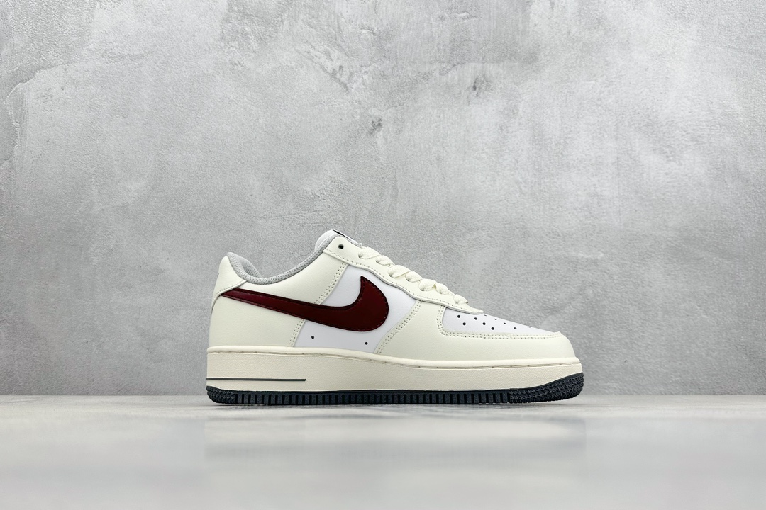 200 Nike Air Force 1 Low 07 米粉酒红勾 HH2322-022