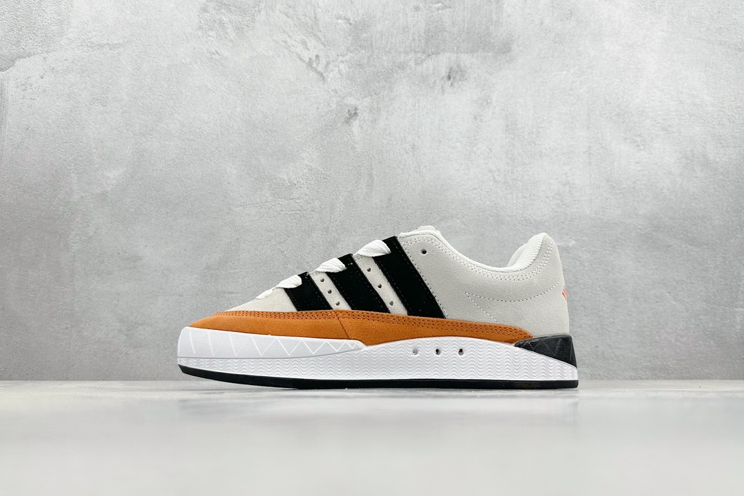 170  XL版 Adidas Adimatic Low 马蒂奇系列低帮  HP9916