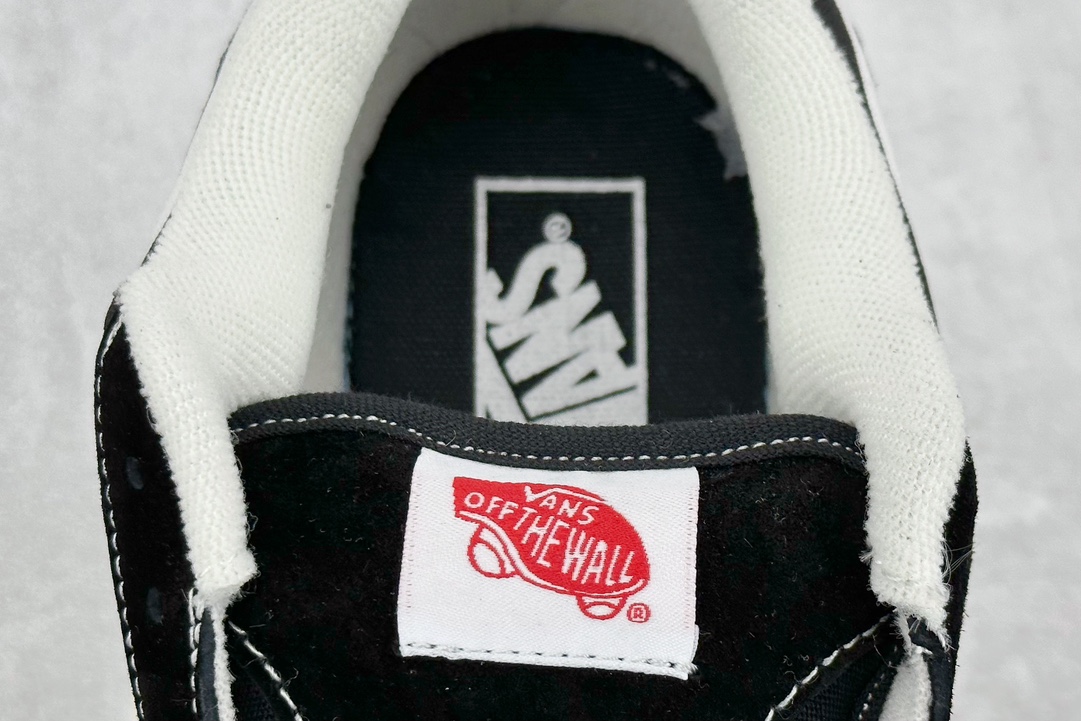 140  Vans Classics Knu Skool  黑白斑马条纹 厚鞋舌面包鞋