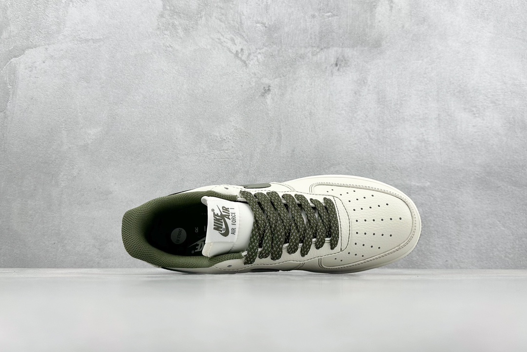 240 Nike Air Force 1 Low 07 x Stussy 斯图西白绿满天星 UN2395-521