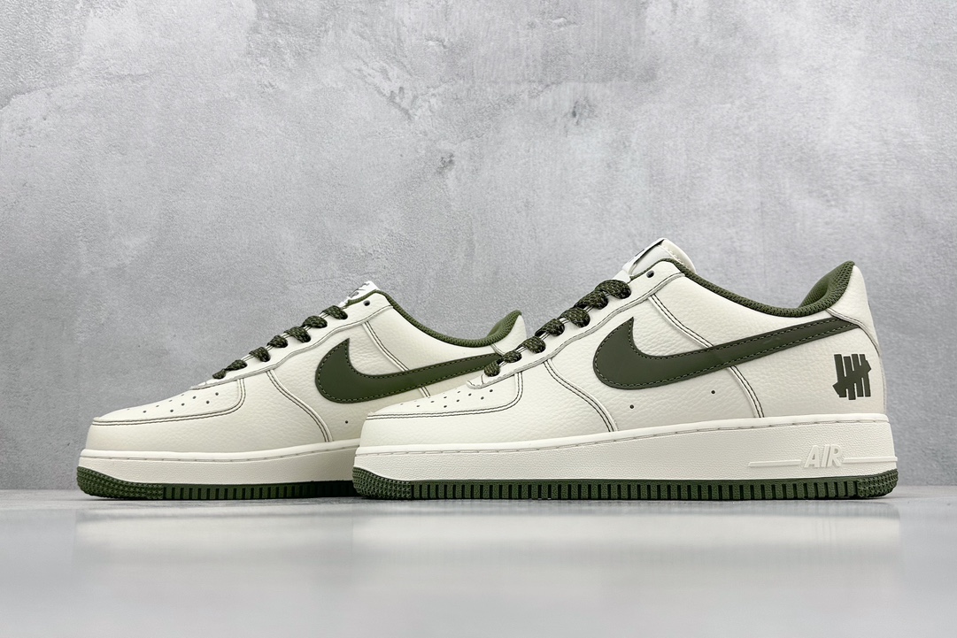 240 Nike Air Force 1 Low 07 x Stussy 斯图西白绿满天星 UN2395-521