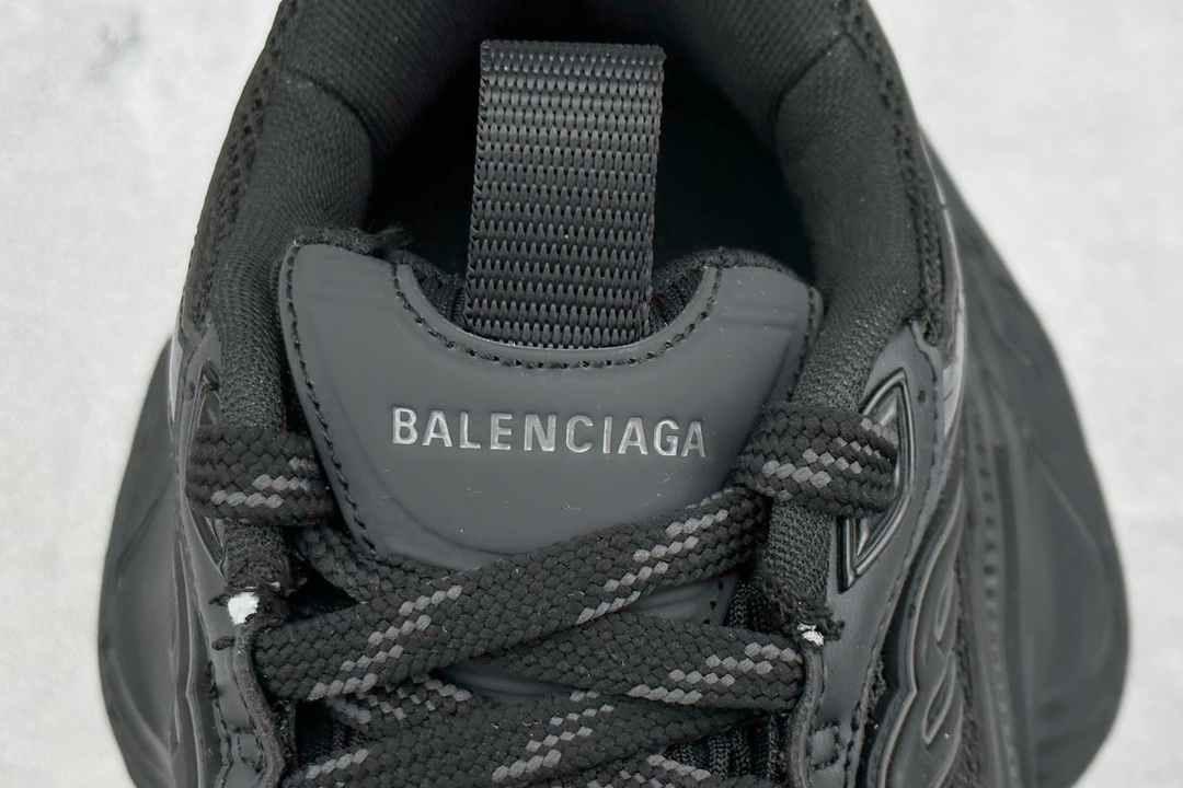 Balenciaga Lace-Up Low-Top Lifestyle Shoes