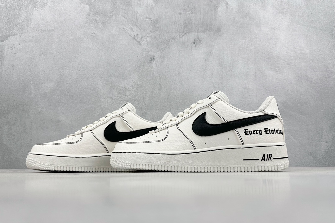 240 Nike Air Force 1 Low 07 x VLONE 白黑 AA5360-002