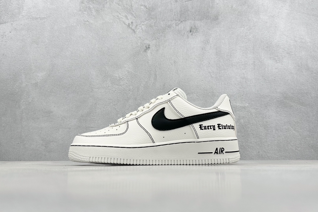 240 Nike Air Force 1 Low 07 x VLONE 白黑 AA5360-002