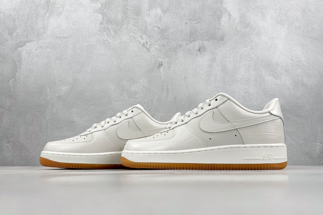 200 Nike Air Force 1 Low 07 米白 DZ2708-001