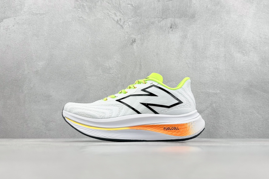 200  New Balance FuelCell 新百伦NB系列超轻量化低帮休闲运动慢跑鞋 MRCXCA3