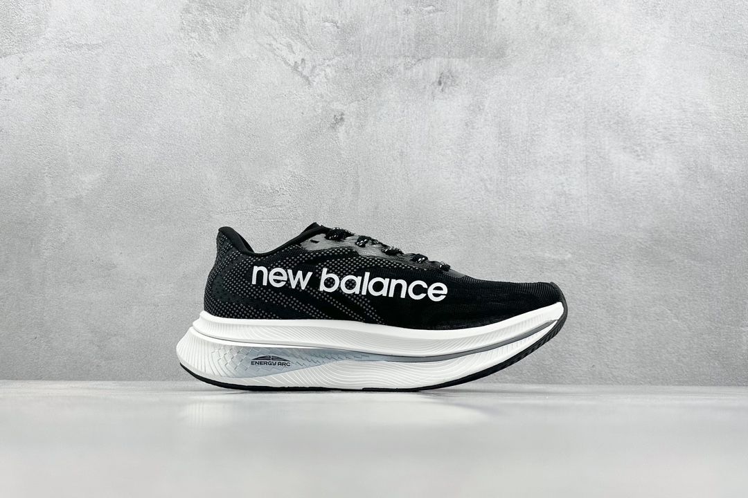 200  New Balance FuelCell 新百伦NB系列超轻量化低帮休闲运动慢跑鞋 MRCXBW3