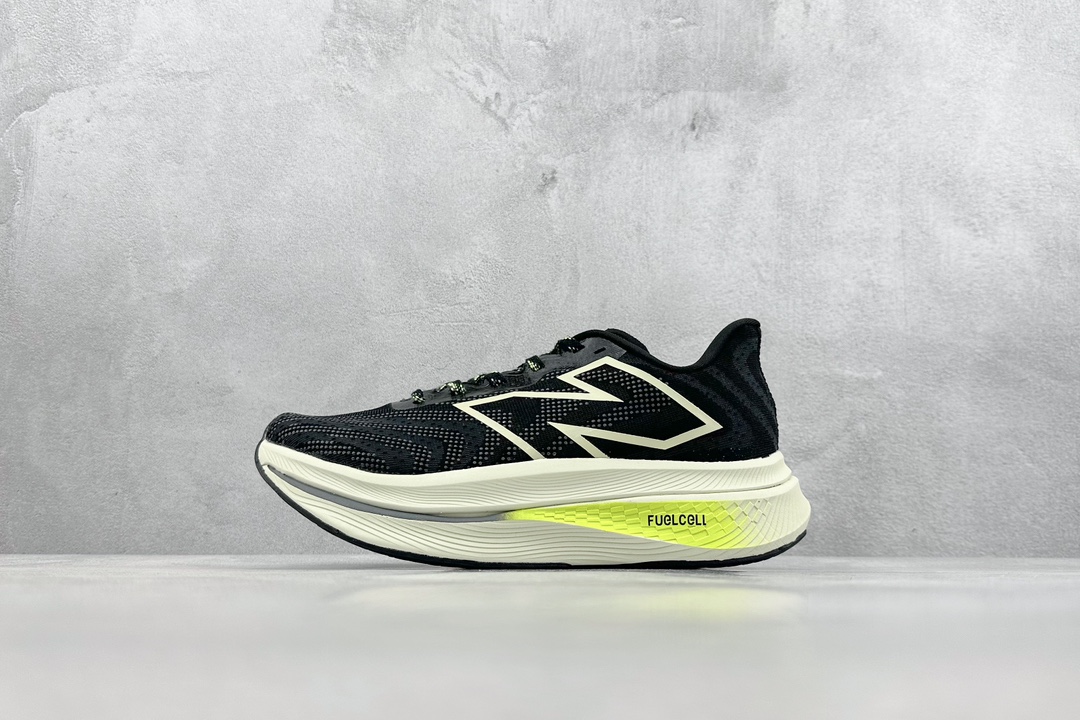 200  New Balance FuelCell 新百伦NB系列超轻量化低帮休闲运动慢跑鞋 MRCXBK3