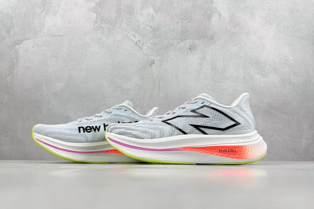 200  New Balance FuelCell 新百伦NB系列超轻量化低帮休闲运动慢跑鞋 MRCXLG3