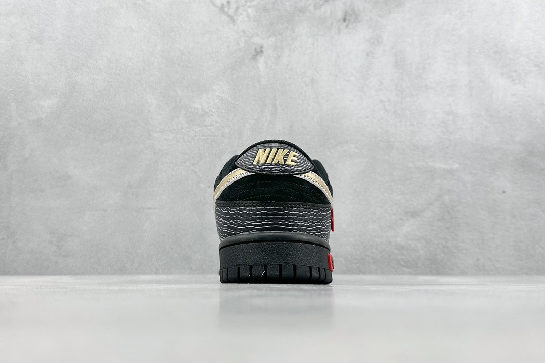 280 Nike SB Dunk Low Supreme 黑灰鬼脸 XD6188-025