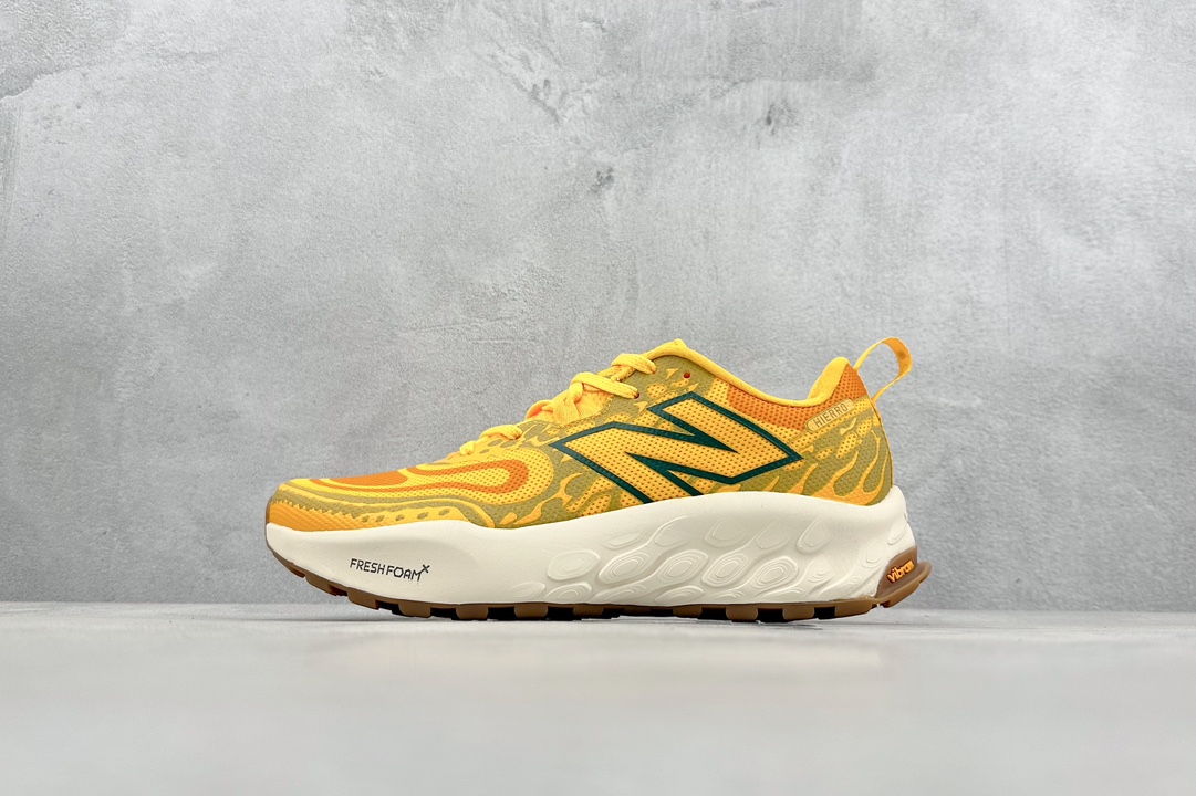 220  New Balance FuelCell 新百伦NB系列超轻量化低帮休闲运动慢跑鞋 MTH1ERD8