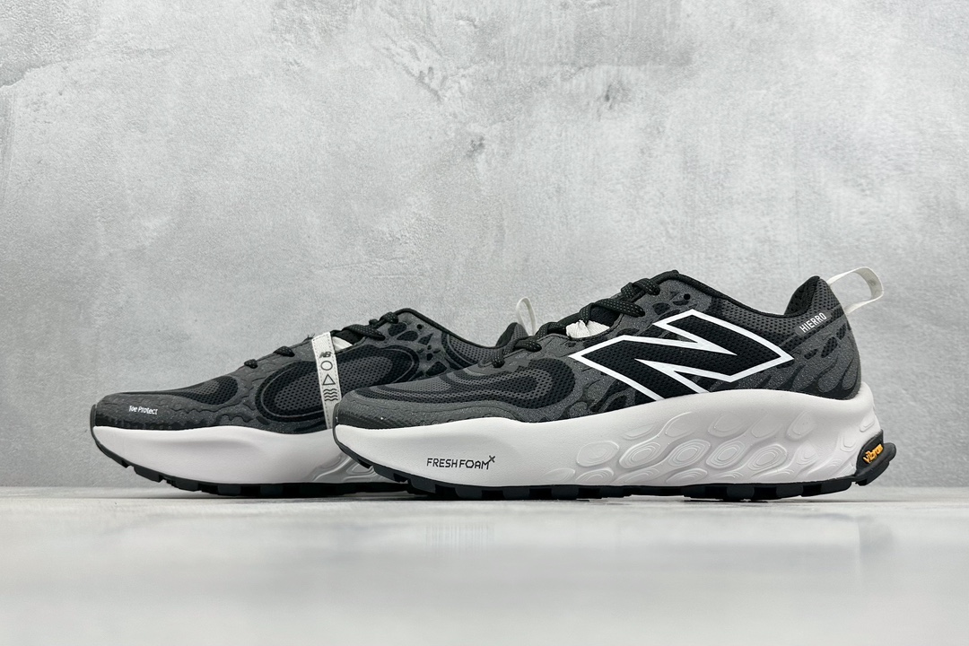 220  New Balance FuelCell 新百伦NB系列超轻量化低帮休闲运动慢跑鞋 MTH1ERK8