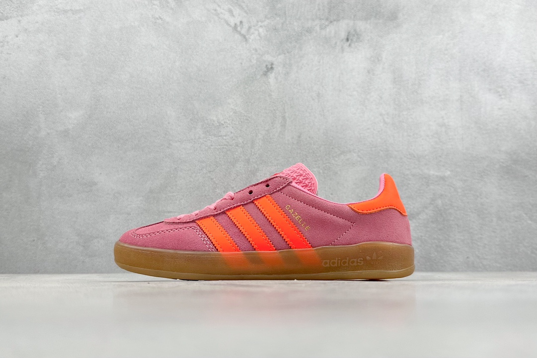 130  Adidas originals Gazelle Indoor 低帮复古轻便休闲板鞋  IE1058