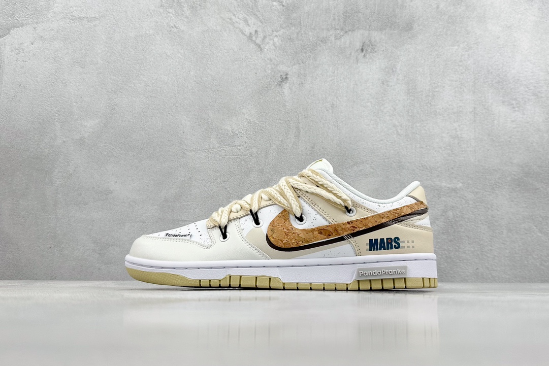 300 Nike SB Dunk Low 熊猫恶作剧 宇宙探索  DV0833-100