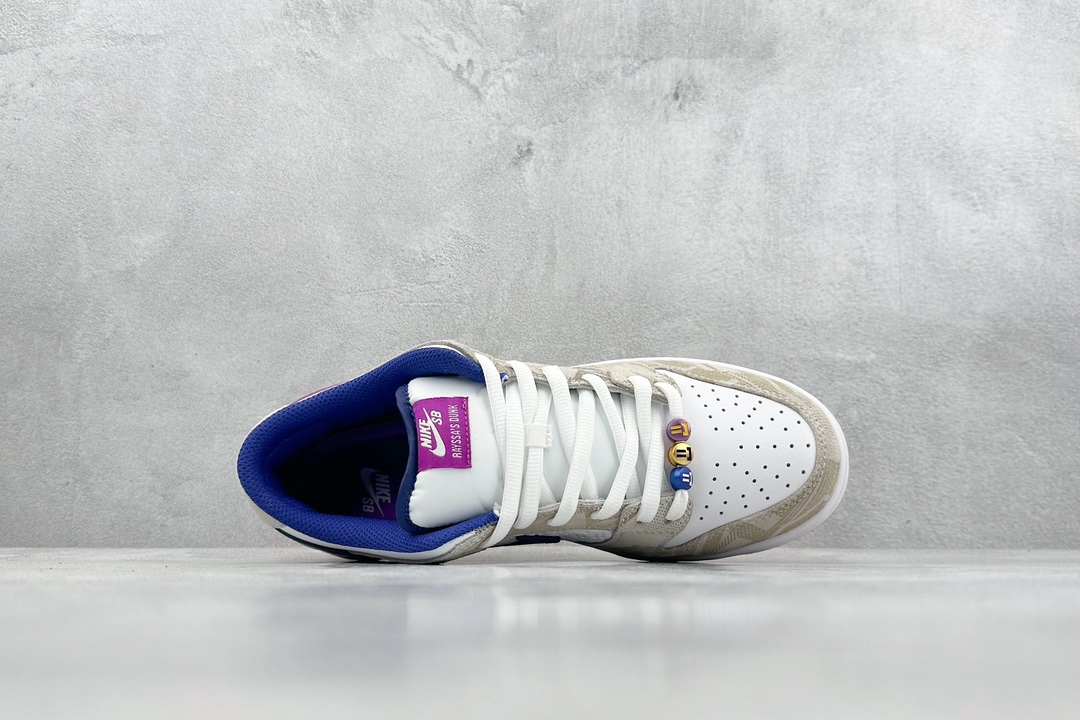 A version of Nike SB Dunk Low Brazilian Goddess Yuanyang FZ5251-001