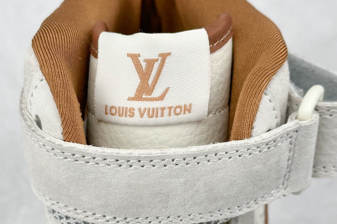 300 Nike Air Force 1 Mid 07 x Louis Vuitton 白棕印花 DQ7688-400