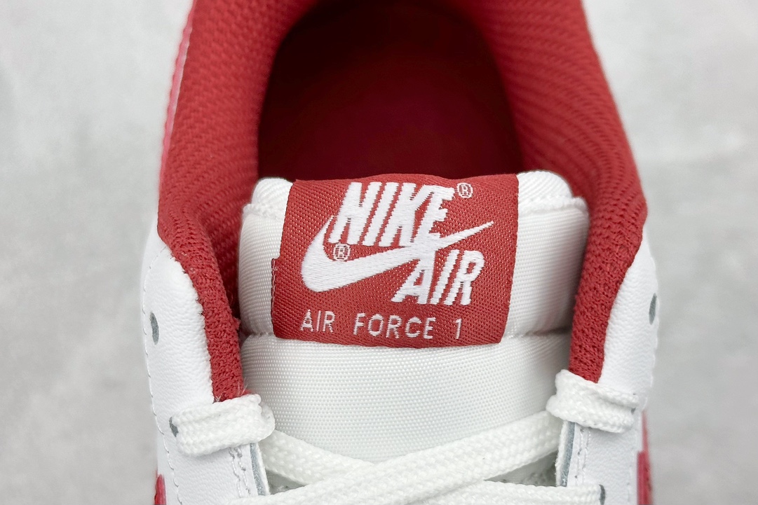 200 5A Nike Air Force 1 '07 Low 空军一号低帮运动板鞋 FV5948-105