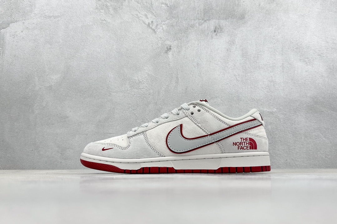 300 Nike SB Dunk Low 北面联名 DQ1098-336