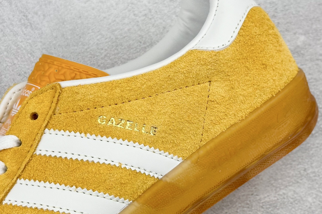 190 ZX神版 Adidas Gazelle Indoor Trainers 羚羊内训系列低帮板鞋“麂皮土黄白生胶底” HQ8716