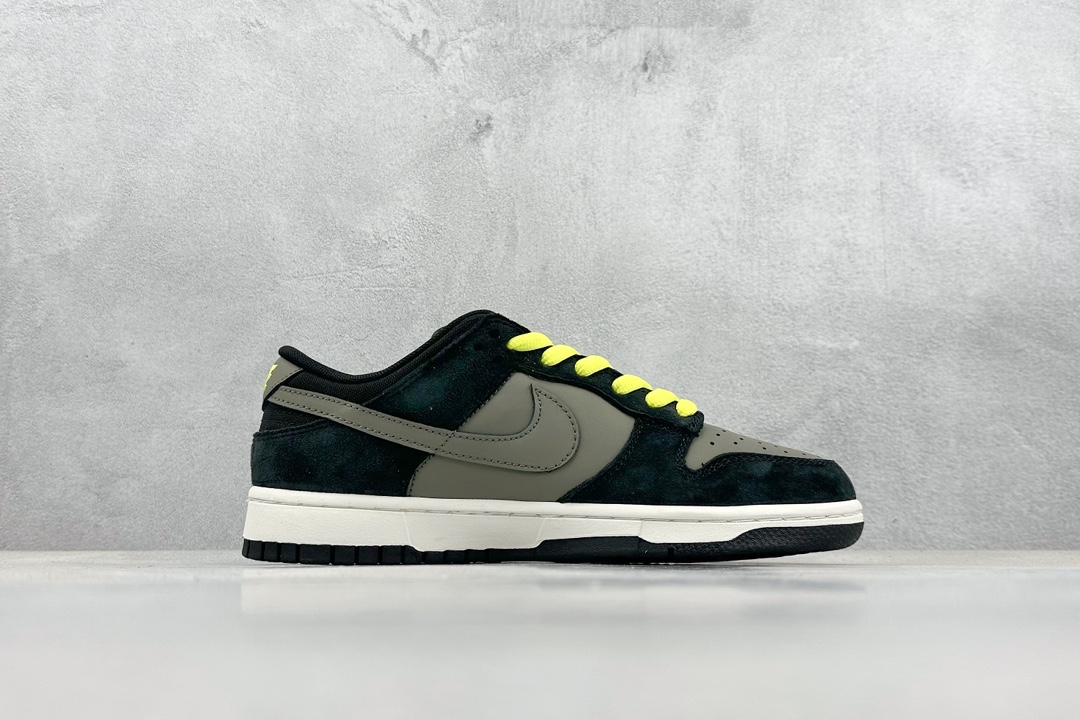 260 NIKE Dunk ALPHANUMERiC A 504750-078